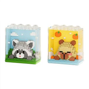 Cute 3D Animal Micro Building Blocks with Display Case - Raccoon & Capybara
